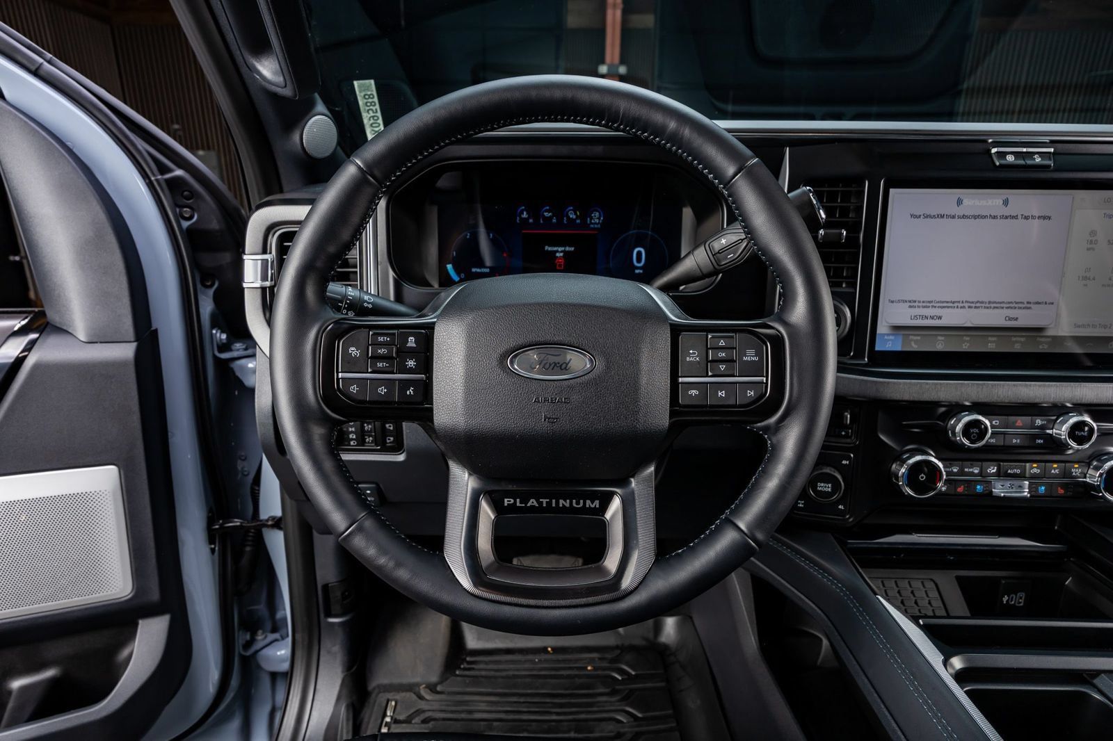 Used 2026 Ford F250 Platinum w/ FX4 Off-Road Package AWD/4WD image 19