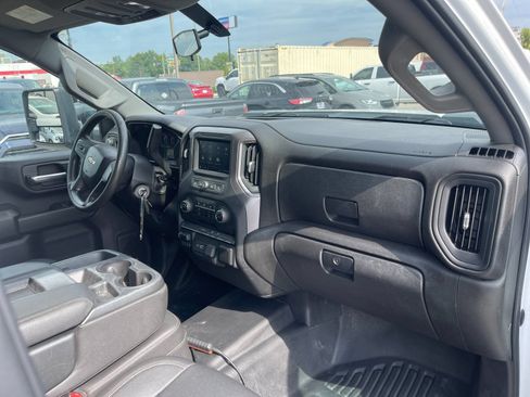 Used 2022 Chevrolet Silverado 3500 W/T w/ WT Convenience Package AWD/4WD image 17