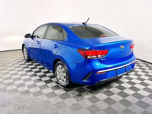 Used 2021 Kia Rio S FWD image 5