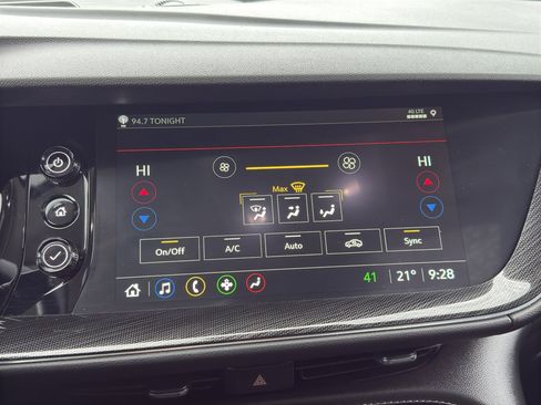 Certified 2022 Buick Envision Preferred image 17