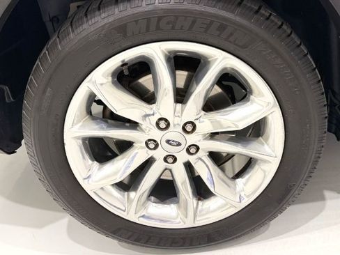 Used 2015 Ford Explorer Limited w/ Equipment Group 302A image 14