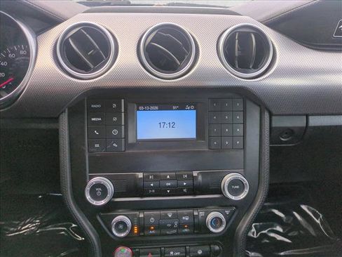 Used 2020 Ford Mustang GT image 14