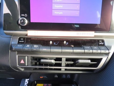 Certified 2026 Toyota Camry SE image 26