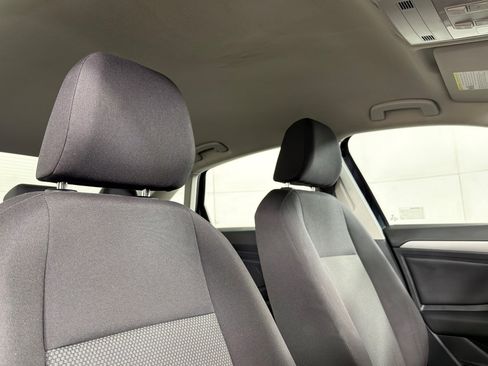 Used 2019 Volkswagen Jetta FWD image 15