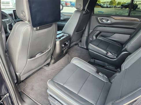 Used 2023 Chevrolet Tahoe Premier w/ Advanced Technology Package image 20