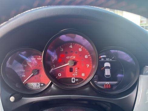 Used 2021 Porsche Macan GTS image 4