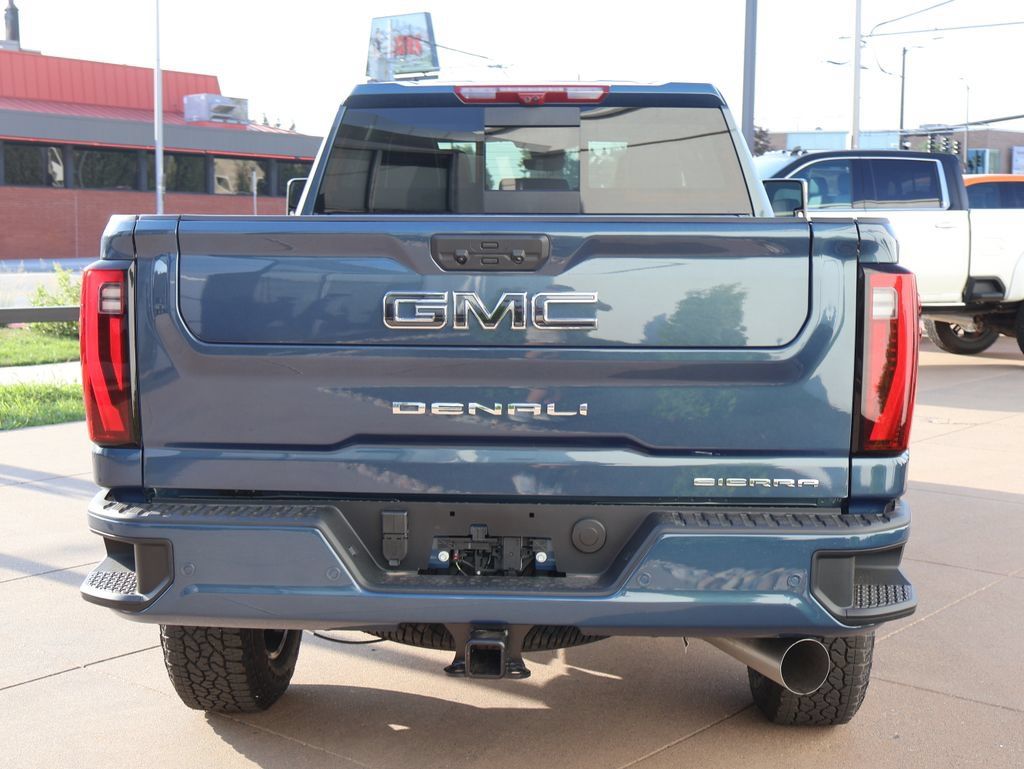 New 2026 GMC Sierra 2500 Denali Ultimate w/ Max Trailering Package AWD/4WD image 4
