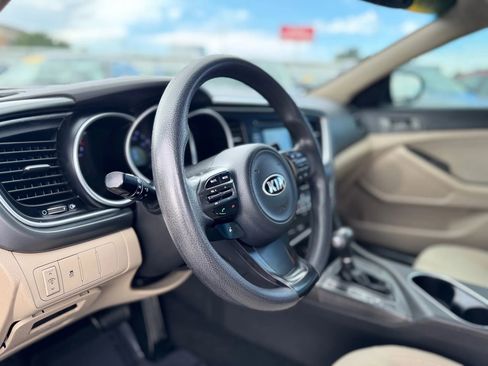 Used 2015 Kia Optima LX w/ LX Convenience Plus Package image 10