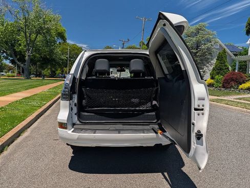 Used 2019 Lexus GX 460 Premium AWD/4WD image 7