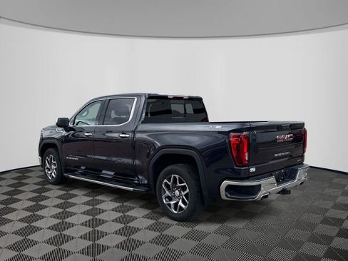 Used 2022 GMC Sierra 1500 SLT w/ SLT Premium Plus Package AWD/4WD image 5