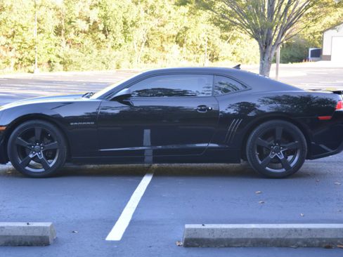 Used 2015 Chevrolet Camaro LS image 8