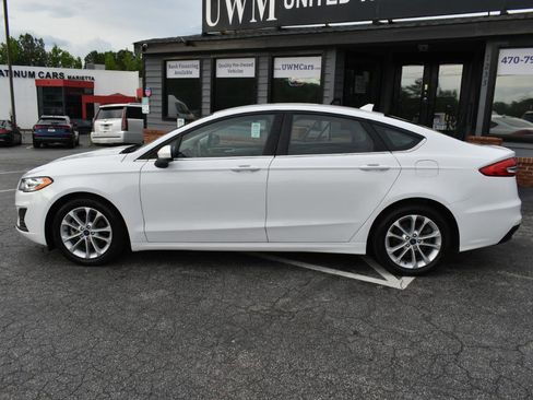 Used 2020 Ford Fusion SE FWD image 9