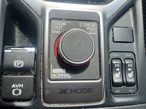 Used 2023 Subaru Forester Touring AWD/4WD image 18