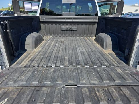 Certified 2022 GMC Sierra 1500 SLT w/ SLT Premium Plus Package AWD/4WD image 12