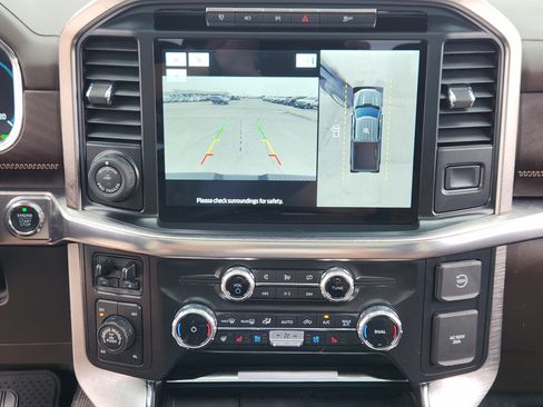 Used 2022 Ford F150 King Ranch w/ Equipment Group 601A High AWD/4WD image 18