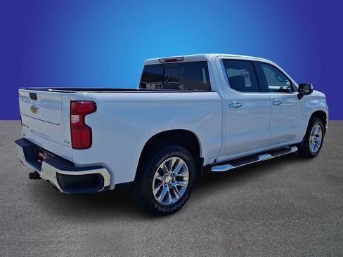 Used 2021 Chevrolet Silverado 1500 LTZ w/ LTZ Premium Package AWD/4WD image 4