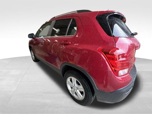 Used 2015 Chevrolet Trax LT w/ LT Sun and Sound Package AWD/4WD image 12