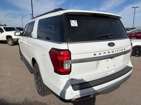 Used 2024 Ford Expedition Max XLT image 7