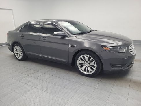 Used 2019 Ford Taurus Limited FWD image 11