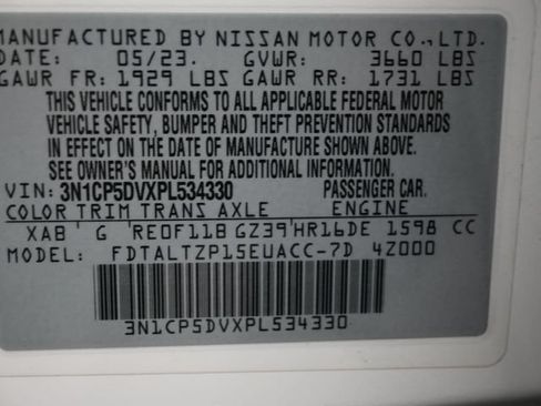 Used 2023 Nissan Kicks SR w/ SR Premium Package FWD image 8