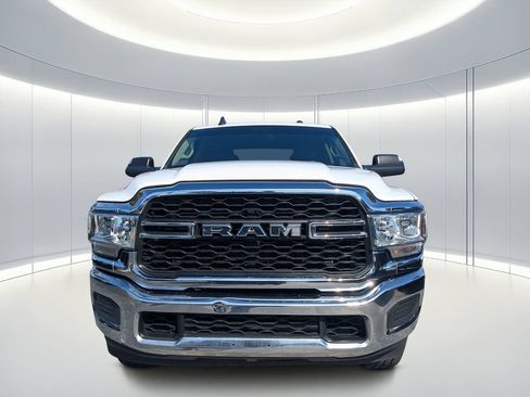 Used 2020 RAM 2500 Tradesman w/ Chrome Appearance Group AWD/4WD image 8