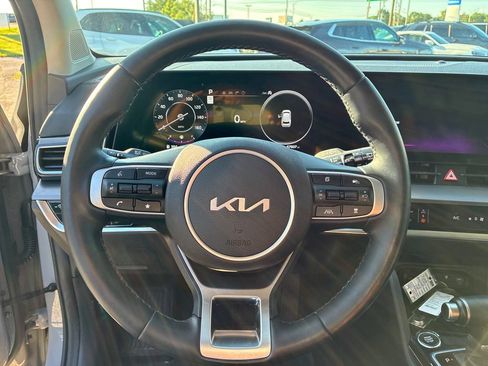 Used 2023 Kia Sportage SX FWD image 12