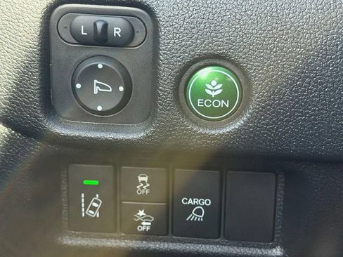 Used 2023 Honda Ridgeline Sport image 18