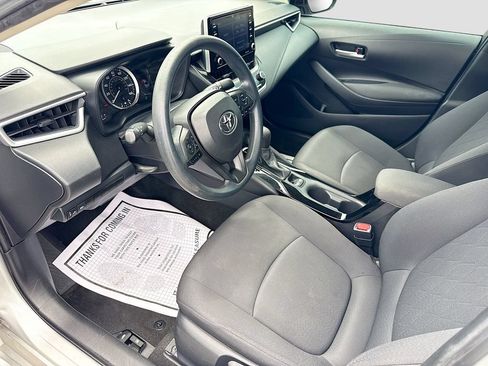 Used 2021 Toyota Corolla LE FWD image 24