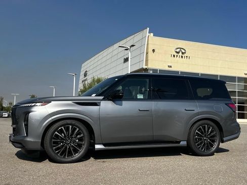 New 2026 INFINITI QX80 Autograph AWD/4WD image 2