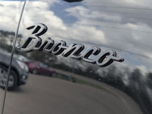 Used 2024 Ford Bronco Wildtrak image 37