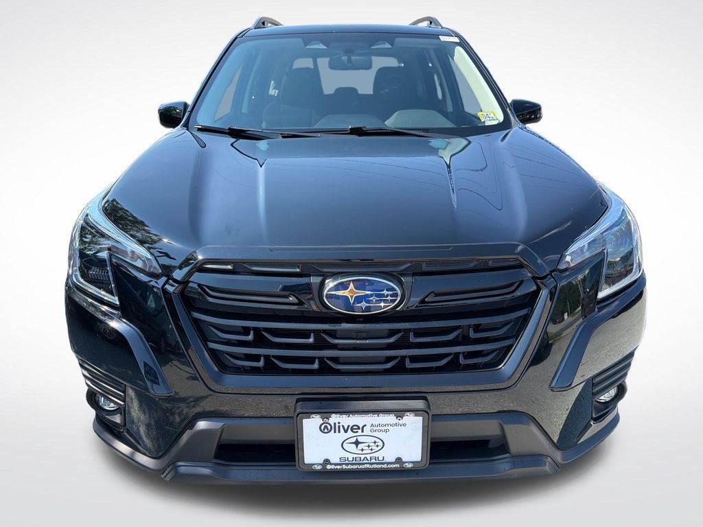 Certified 2024 Subaru Forester Premium AWD/4WD image 7