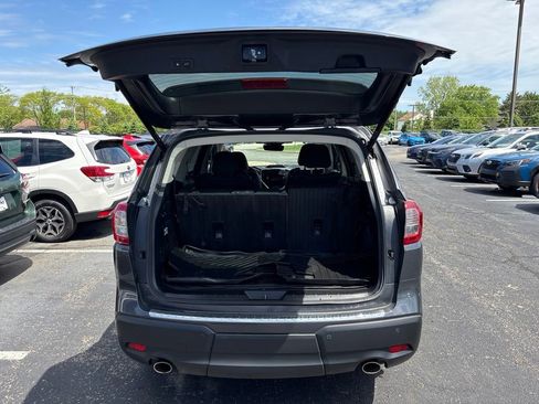Certified 2023 Subaru Ascent Limited w/ Technology Package AWD/4WD image 8