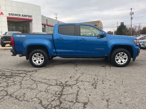 Used 2022 Chevrolet Colorado LT w/ LT Convenience Package image 8