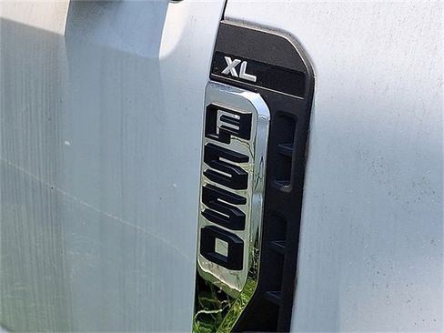 New 2023 Ford F550 4x4 SuperCab Super Duty image 5