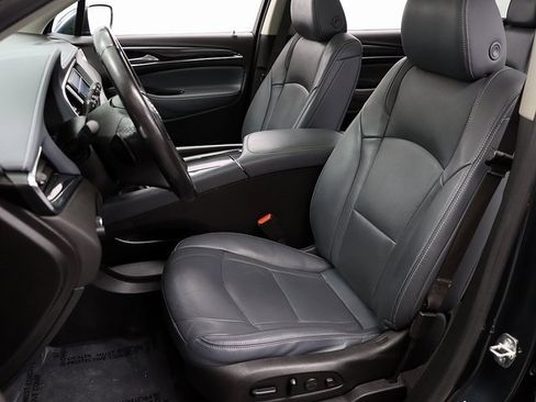 Used 2020 Buick Enclave Premium w/ Sun and Sites Package image 9