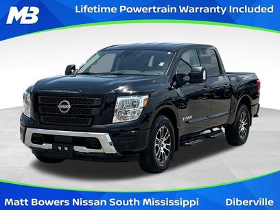 Used 2024 Nissan Titan SV w/ SV Convenience Package