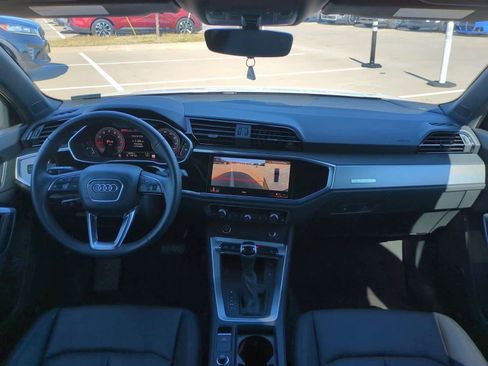 Used 2023 Audi Q3 2.0T Premium Plus w/ Premium Plus Package image 14
