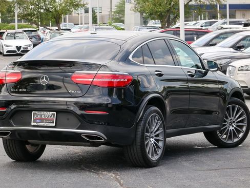 Used 2019 Mercedes-Benz GLC 300 4MATIC Coupe image 3