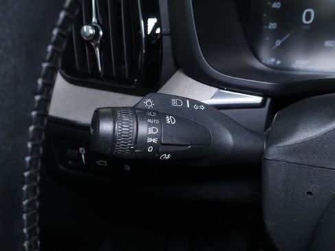 Used 2019 Volvo XC60 T8 Inscription w/ Advanced Package image 23