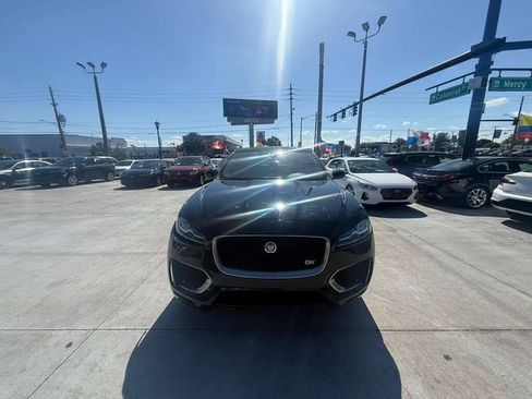 Used 2020 Jaguar F-PACE S AWD/4WD image 1