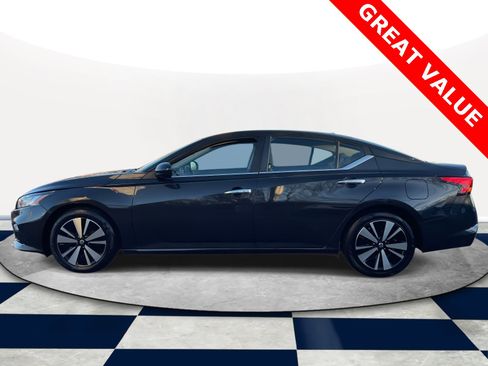 Used 2022 Nissan Altima 2.5 SV image 4