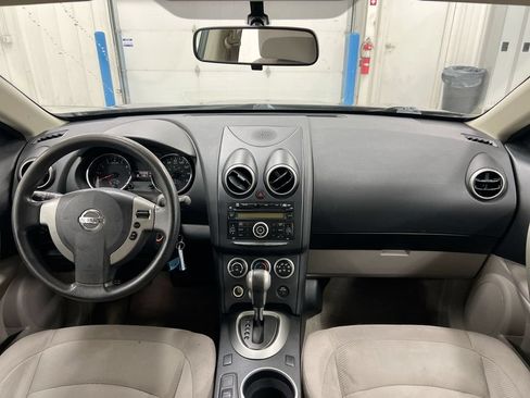 Used 2013 Nissan Rogue S AWD/4WD image 10
