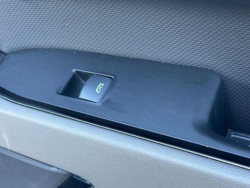 Certified 2023 Chevrolet Silverado 1500 ZR2 w/ Technology Package image 22