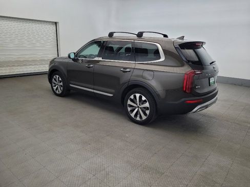 Used 2020 Kia Telluride S AWD/4WD image 3