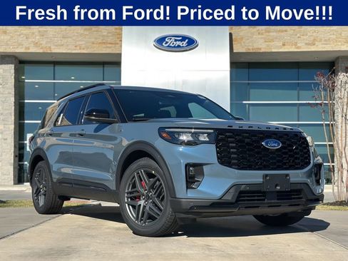 New 2026 Ford Explorer ST-Line w/ ST-Line Street Pack image 37