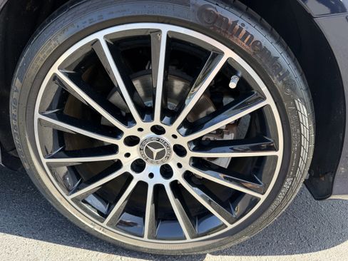 Used 2019 Mercedes-Benz C 300 Sedan image 32