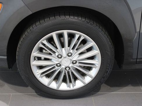 Used 2021 Hyundai Kona SEL AWD/4WD image 29