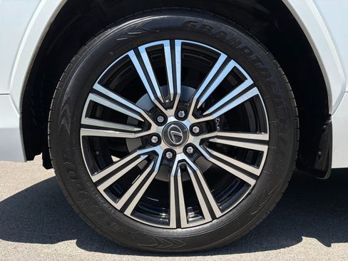 Used 2025 Lexus LX 600 4WD w/ Accessory Package (2T) image 63