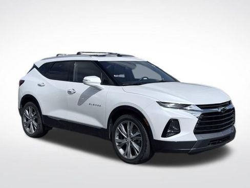 Used 2022 Chevrolet Blazer Premier w/ Enhanced Convenience Package AWD/4WD image 4
