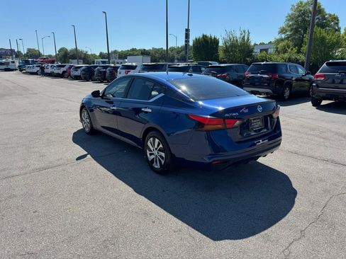 Used 2020 Nissan Altima 2.5 S FWD image 5
